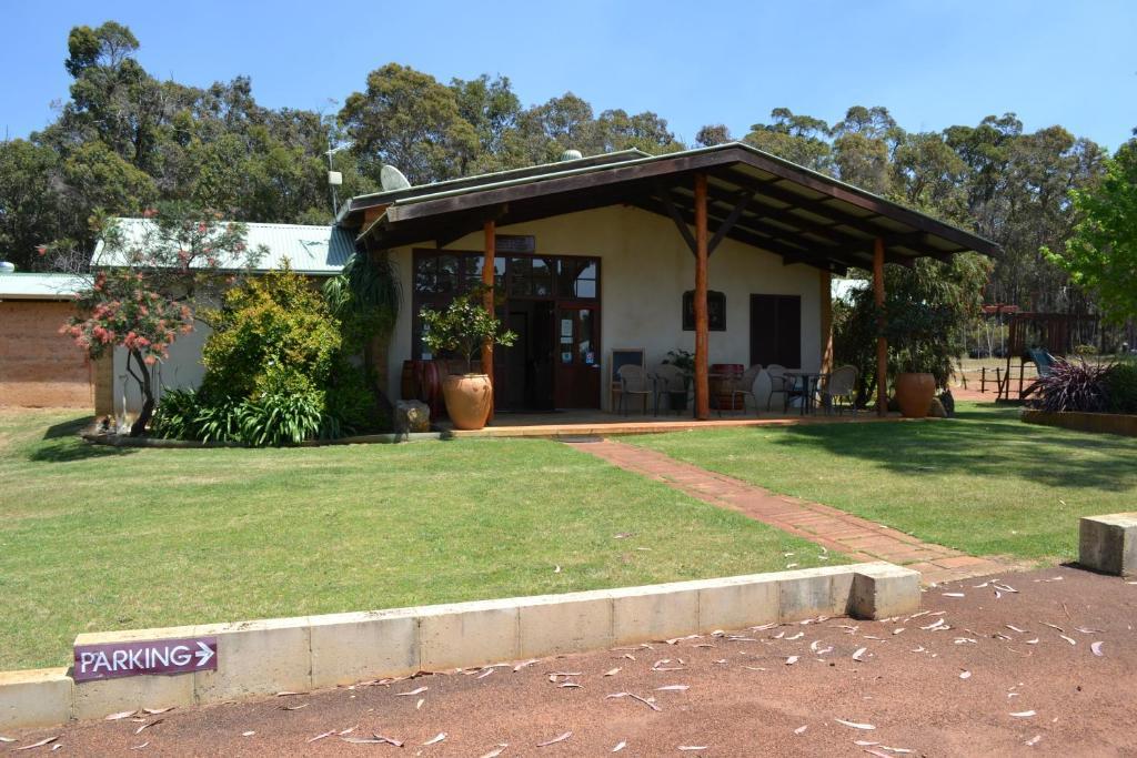 Island Brook Estate Winery And Chalets Margaret River Kültér fotó